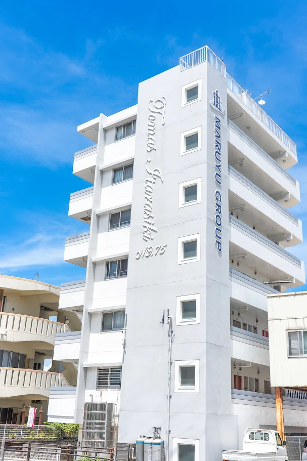 トーマス板良敷